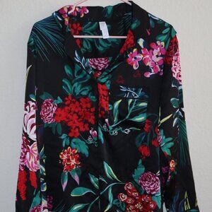 Stars Above Polyester Shirt Size Medium